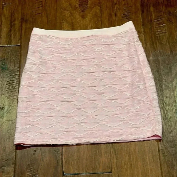 NWOT! SMALL SIZE 4 LIGHT PINK SEQUIN MINI SKIRT - Picture 6 of 6